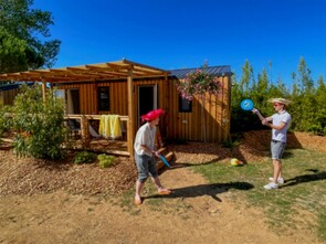 8381-es-5255899-pict_99_1.jpg
